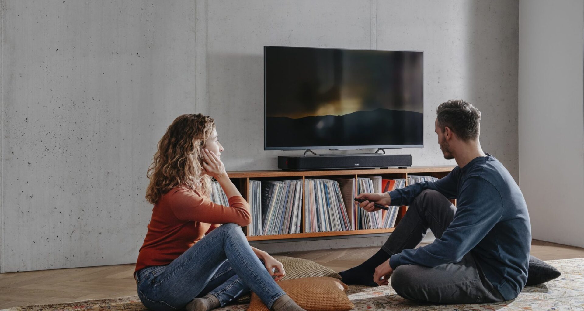 Teufel Cinedeck for. producenta